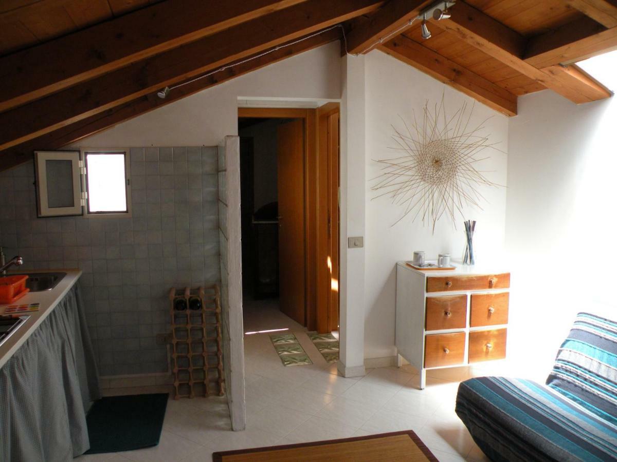 Apartamento Deliziosa Mansarda Nel Quartiere Marina - Cagliari Q8577 Exterior foto