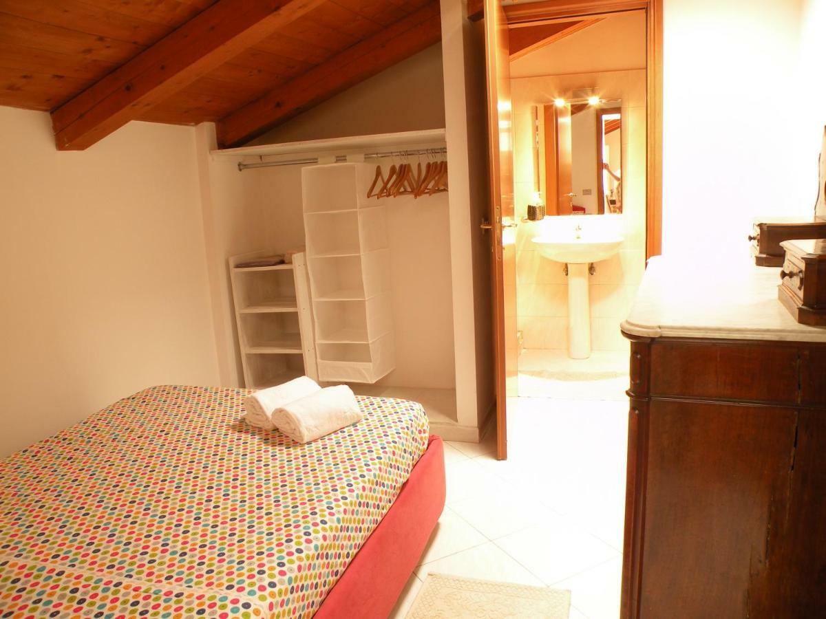Apartamento Deliziosa Mansarda Nel Quartiere Marina - Cagliari Q8577 Exterior foto