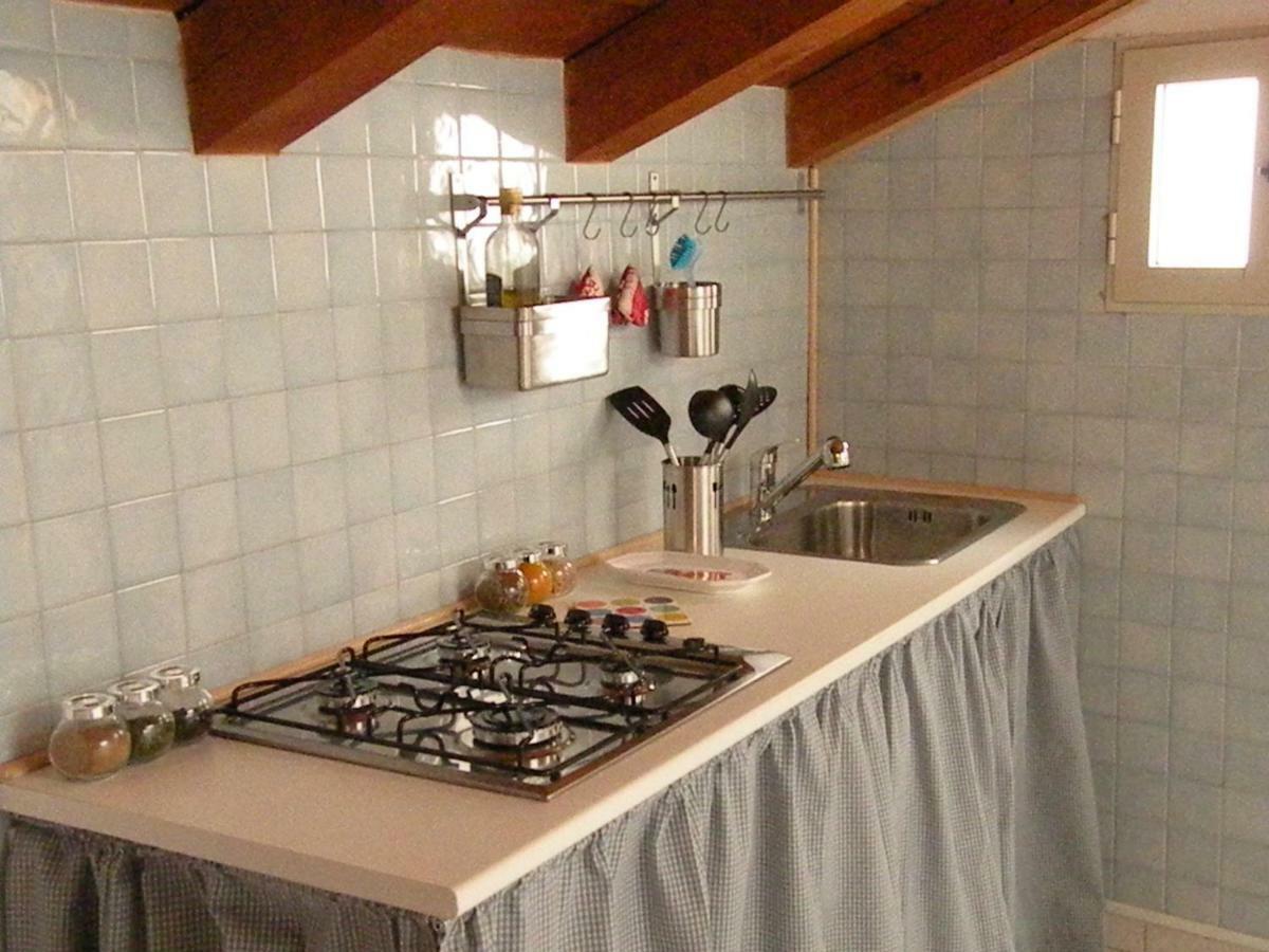 Apartamento Deliziosa Mansarda Nel Quartiere Marina - Cagliari Q8577 Exterior foto